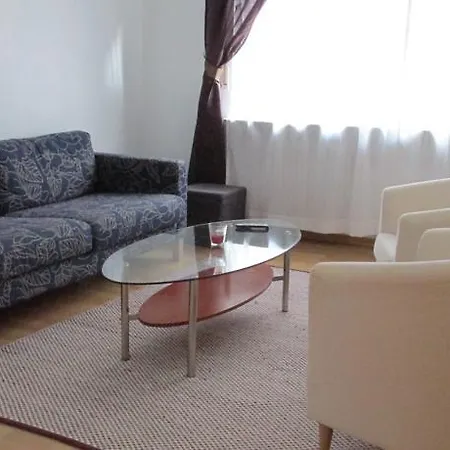 Apartments Mayen Mayen